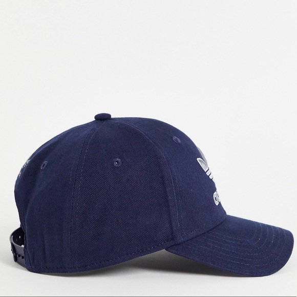 Adidas men’s Cap - Picture 2 of 7